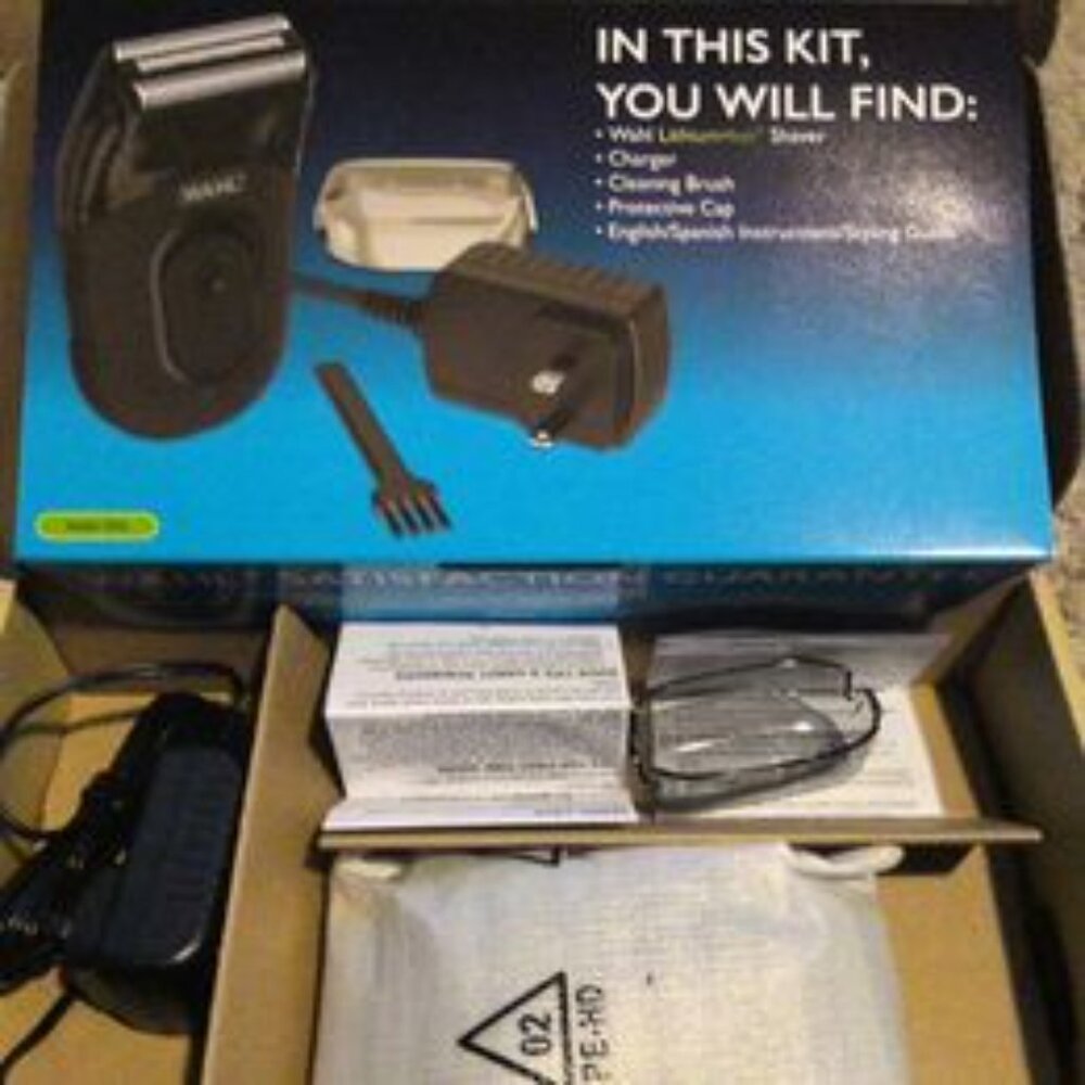 WAHL LITHIUM ION TRAVEL SHAVER
